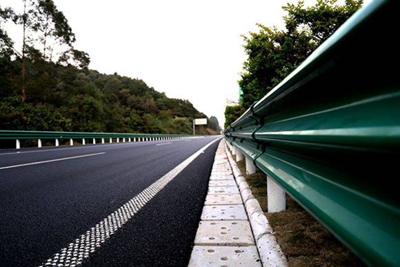 衡水高速公路护栏的常用类型